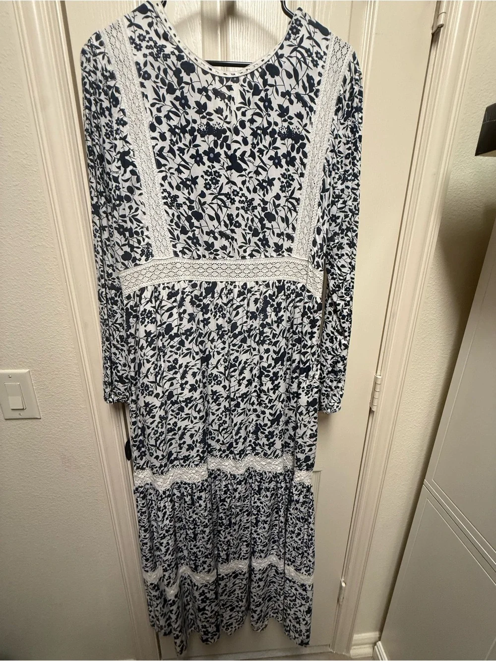 Bohemian Navy Floral Lace-Trim Maxi Dress - White & Navy